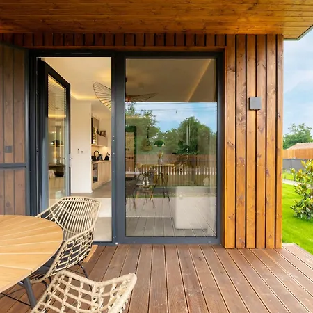 Natur Lodge Tiszafuered *