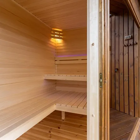 Natur Lodge Tiszafuered Tiszafured