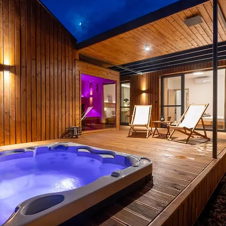 Holiday home Natur Lodge Tiszafuered Tiszafured