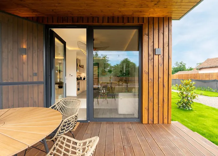 Natur Lodge Tiszafuered *