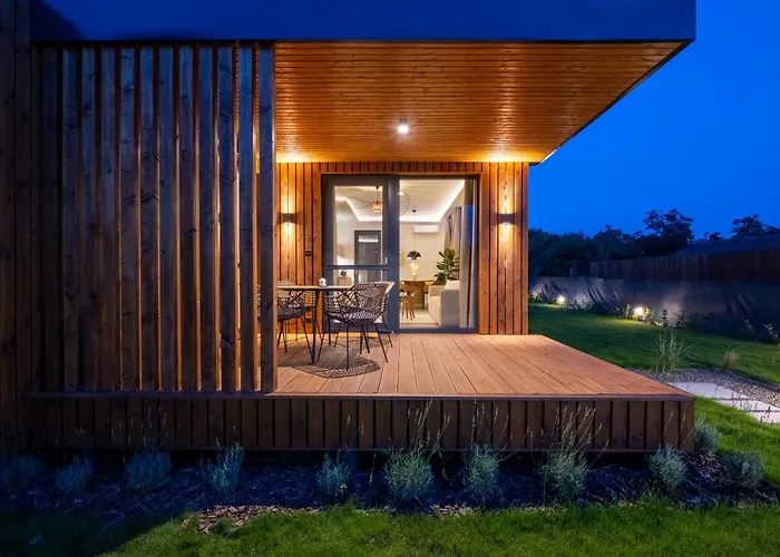 Natur Lodge Tiszafuered *